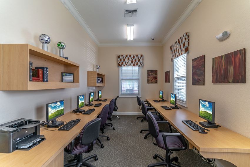 Belle Isle Apartments, 4503 Cove Drive, Orlando, FL RentCafe